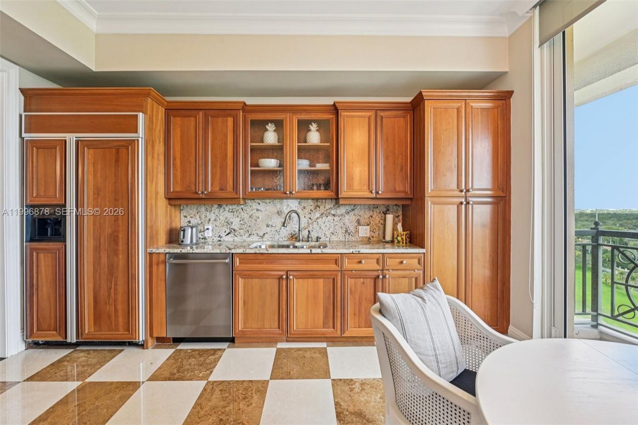 626 Coral Way, Unit 1501, Coral Gables, FL 33134 Photo