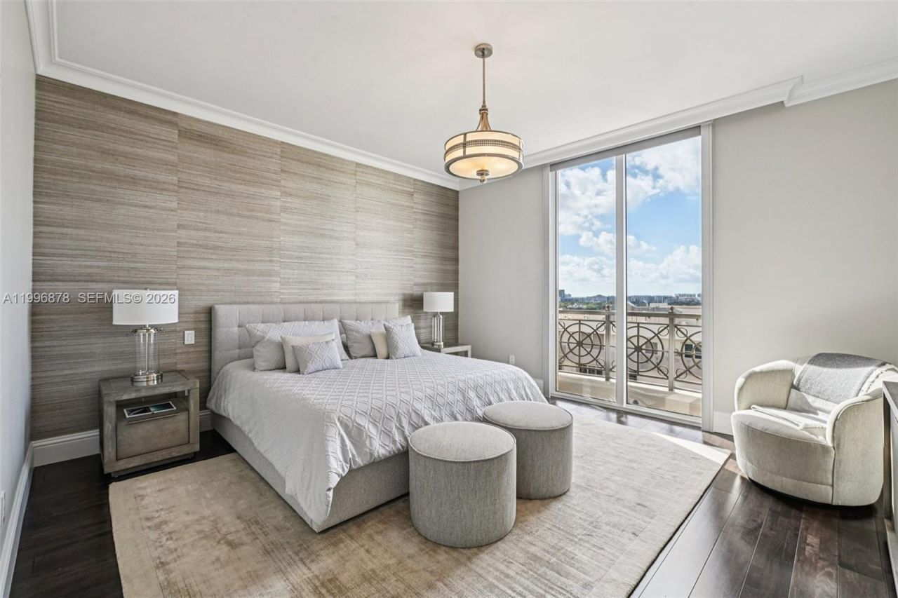 626 Coral Way, Unit 1501, Coral Gables, FL 33134 Photo