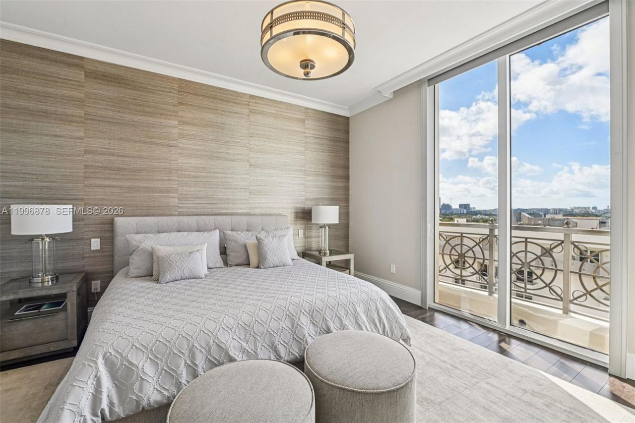 626 Coral Way, Unit 1501, Coral Gables, FL 33134 Photo