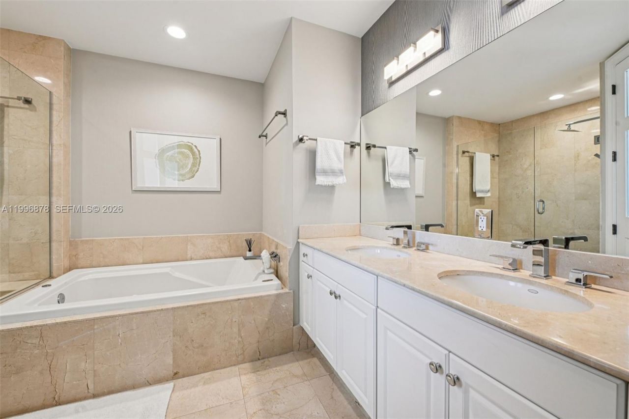 626 Coral Way, Unit 1501, Coral Gables, FL 33134 Photo