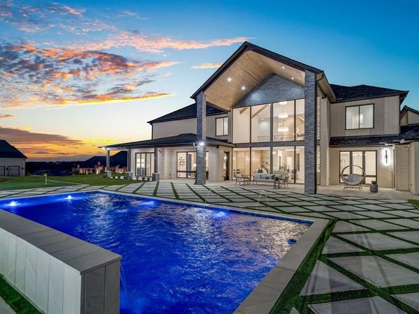 1972 Carter Lane, Gunter, TX 75058