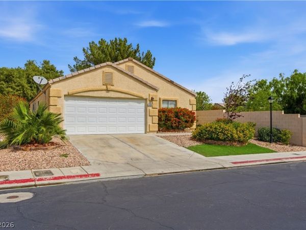 5520 Raven Creek Avenue , Las Vegas, NV 89130