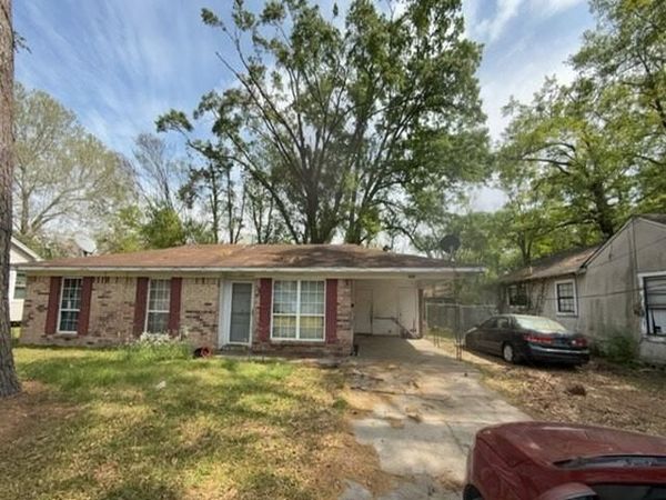 303 COLUMBIA Avenue, Monroe, LA 71203