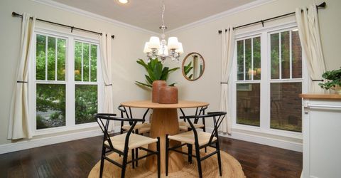 905 47th St, Sacramento, CA 95819 Photo