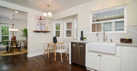 905 47th St, Sacramento, CA 95819 Photo