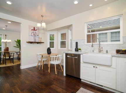 905 47th St, Sacramento, CA 95819 Photo