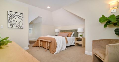 905 47th St, Sacramento, CA 95819 Photo