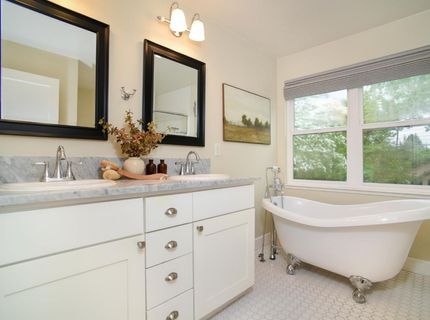 905 47th St, Sacramento, CA 95819 Photo