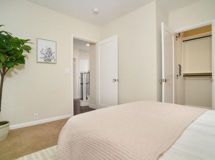 905 47th St, Sacramento, CA 95819 Photo