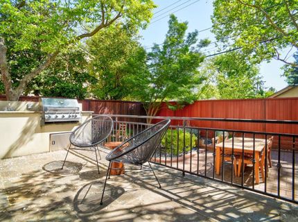 905 47th St, Sacramento, CA 95819 Photo