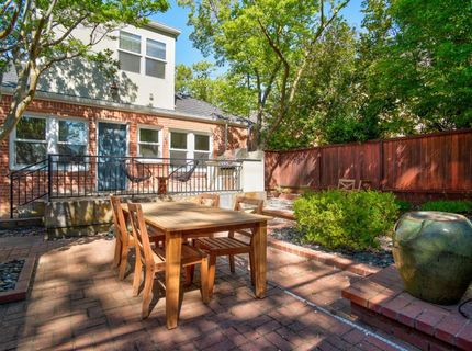 905 47th St, Sacramento, CA 95819 Photo