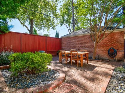 905 47th St, Sacramento, CA 95819 Photo