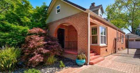 905 47th St, Sacramento, CA 95819 Photo