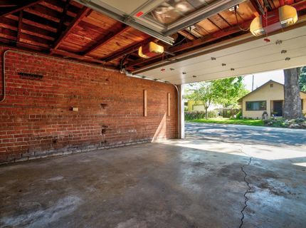 905 47th St, Sacramento, CA 95819 Photo