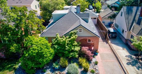 905 47th St, Sacramento, CA 95819 Photo