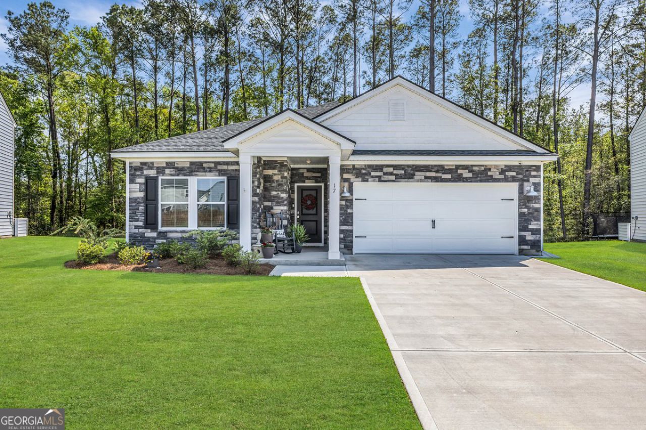 17 Tar Creek Road, Savannah, GA 31419 Main Photo