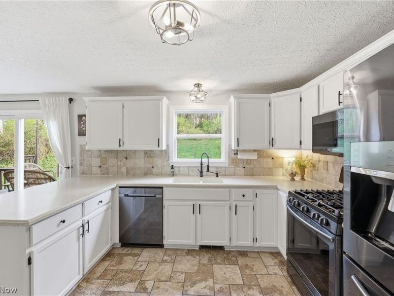 3340 Colonel Jackson Drive , Zanesville, OH 43701 Photo 9