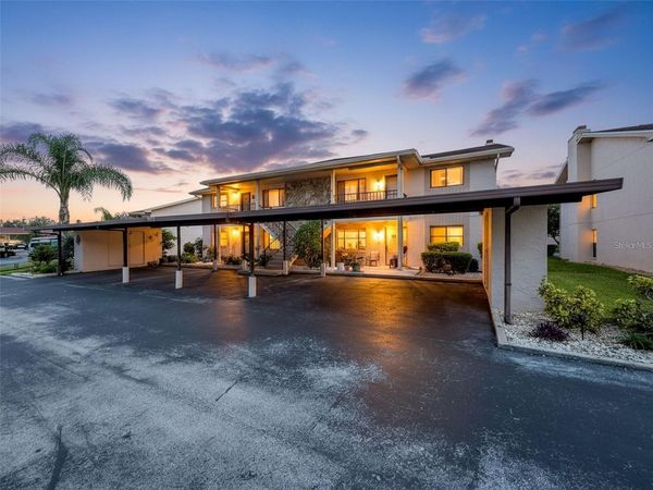 9981 EAGLES POINT CIRCLE , Unit 4, PORT RICHEY, FL 34668