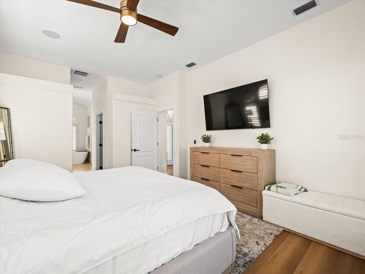 109 16th Street, Belleair Beach, FL 33786 Photo