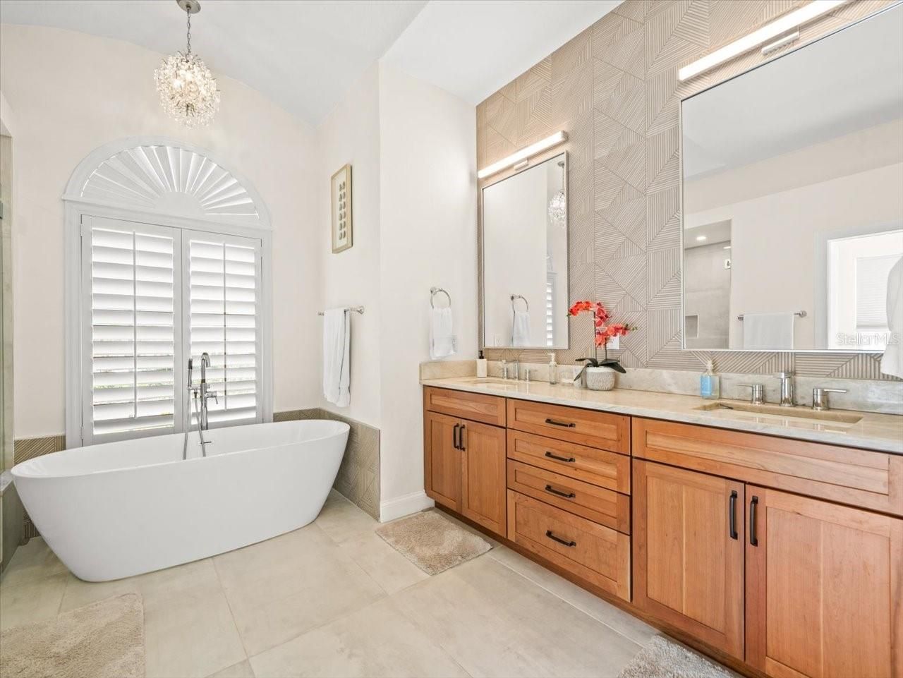 109 16th Street, Belleair Beach, FL 33786 Photo