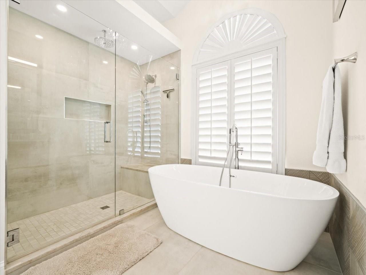 109 16th Street, Belleair Beach, FL 33786 Photo