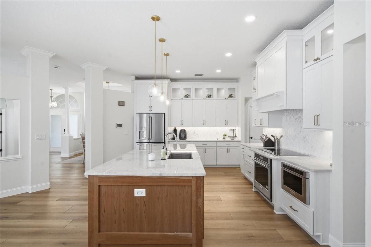 109 16th Street, Belleair Beach, FL 33786 Photo