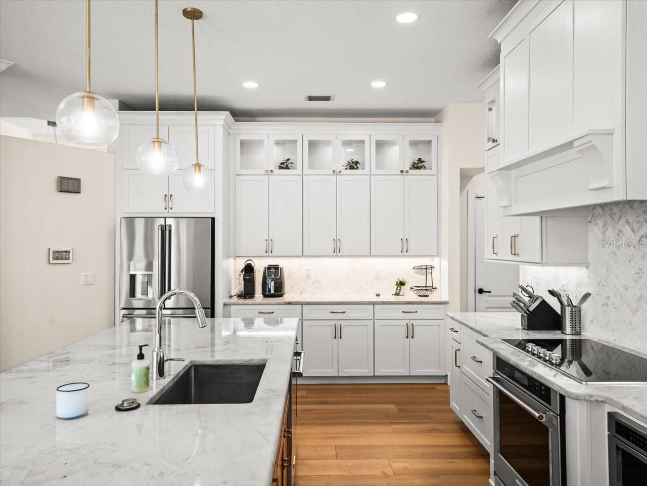 109 16th Street, Belleair Beach, FL 33786 Photo