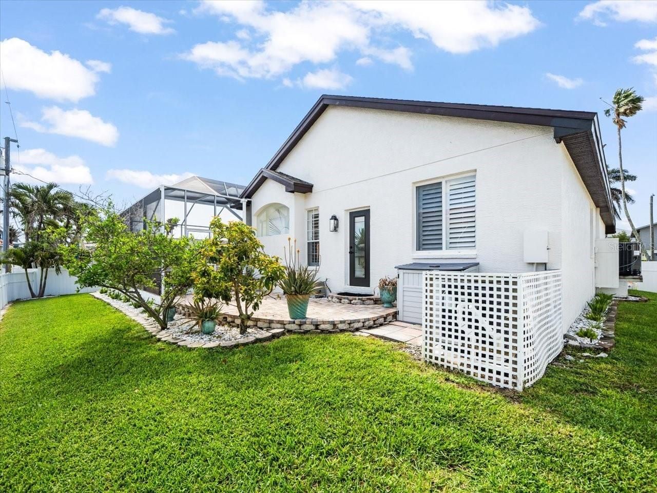 109 16th Street, Belleair Beach, FL 33786 Photo