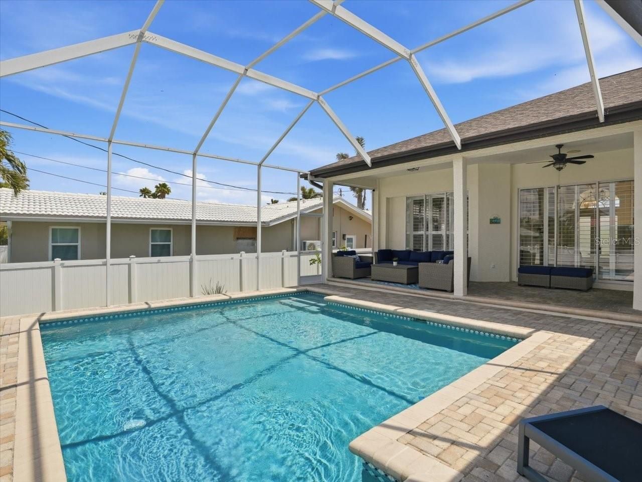 109 16th Street, Belleair Beach, FL 33786 Photo