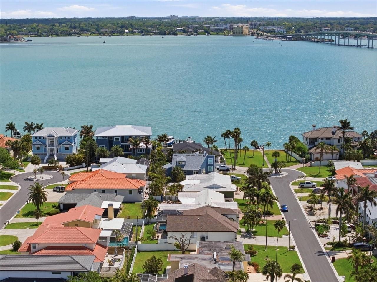 109 16th Street, Belleair Beach, FL 33786 Photo