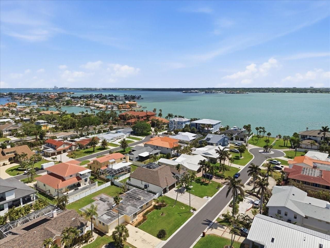 109 16th Street, Belleair Beach, FL 33786 Photo