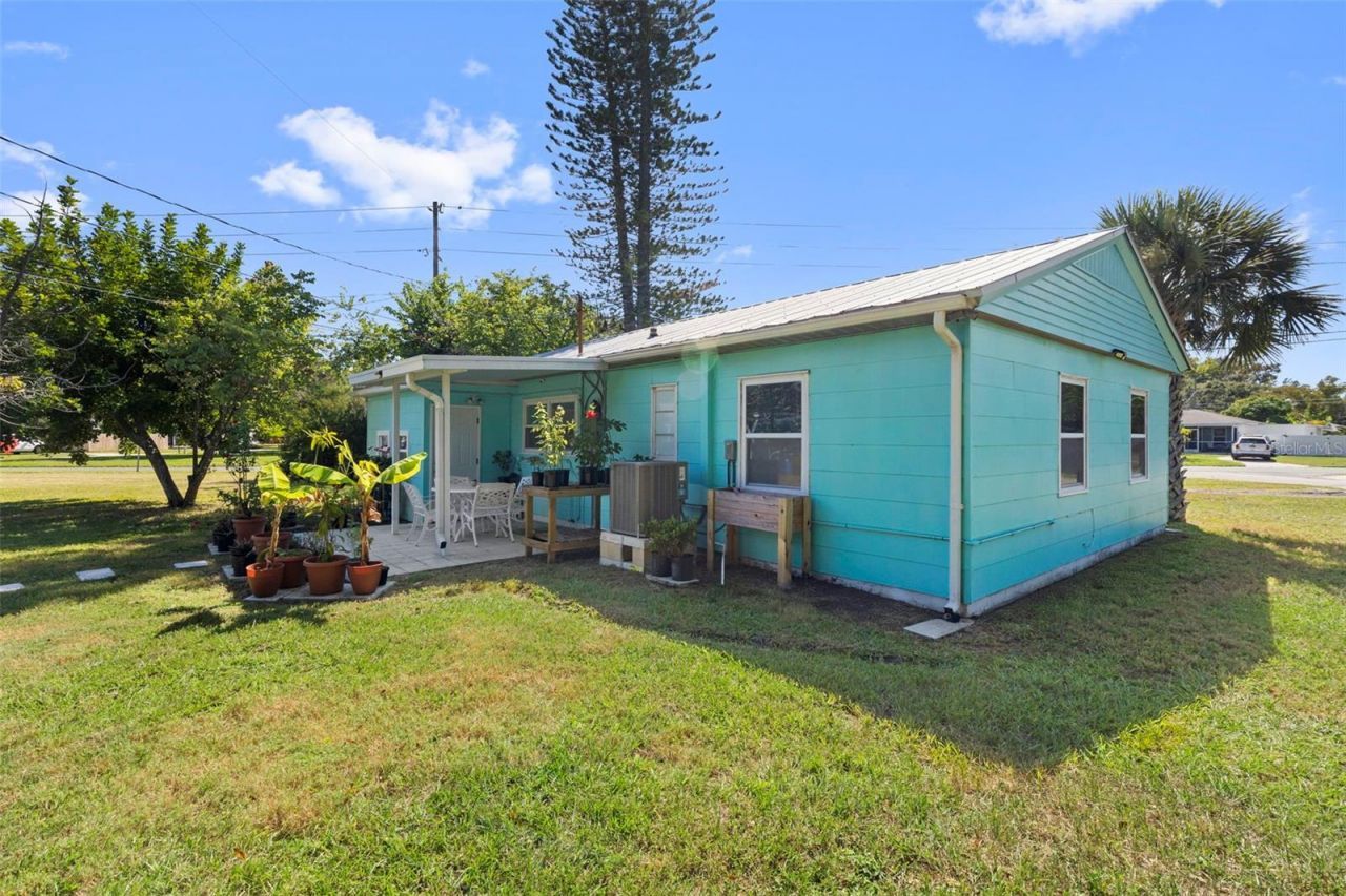7001 13th Street N, Saint Petersburg, FL 33702 Photo