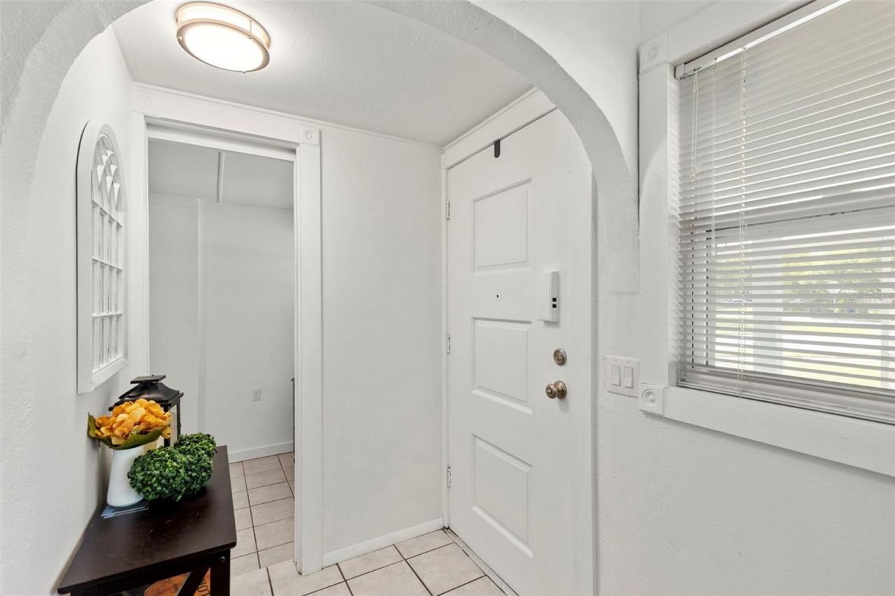 7001 13th Street N, Saint Petersburg, FL 33702 Photo