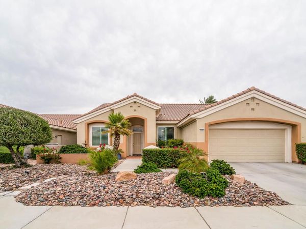 78202 Kensington Avenue, Palm Desert, CA 92211