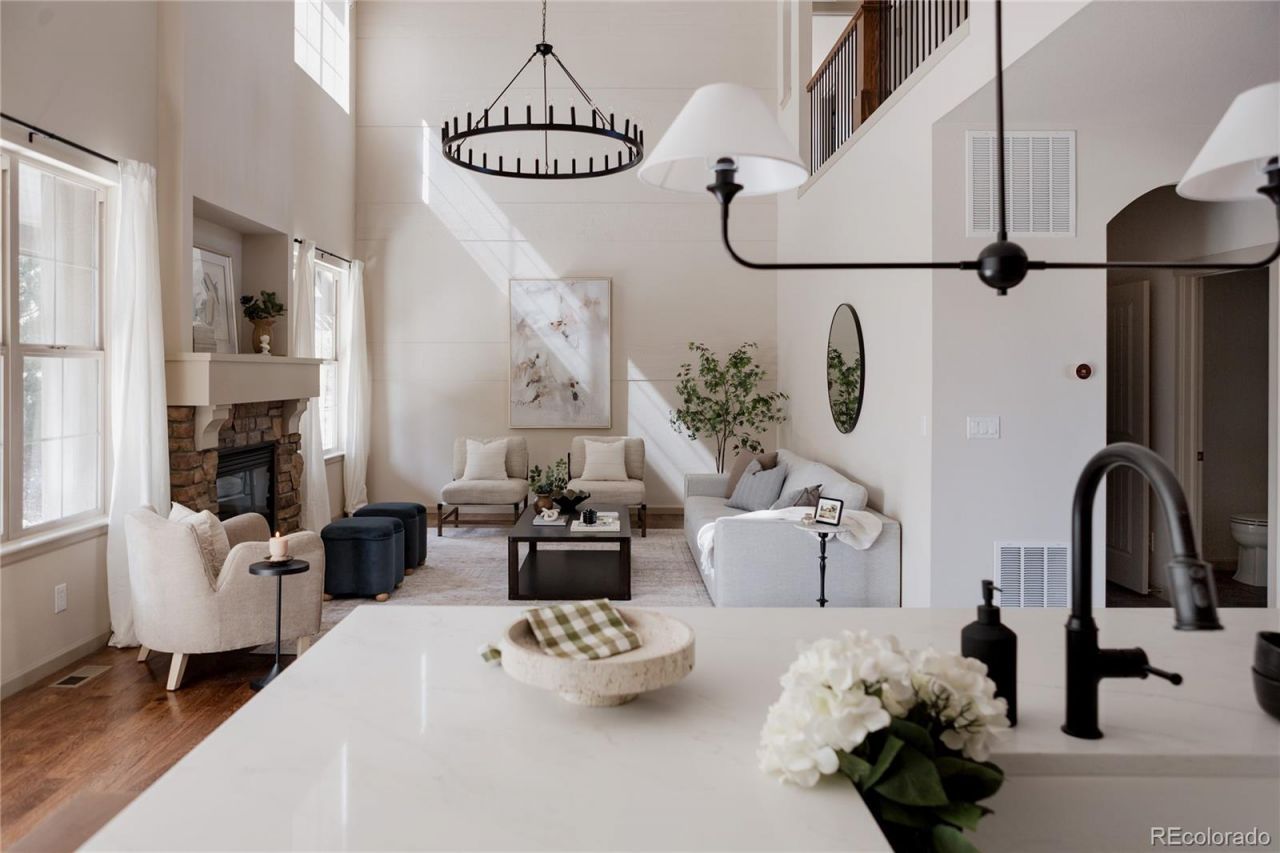 2289 S Isabell Street, Lakewood, CO 80228 Main Photo