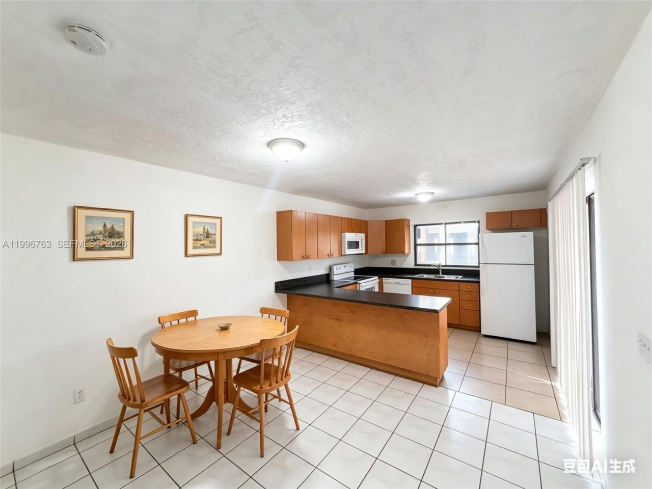 2455 W 67th Pl, Unit 10-14, Hialeah, FL 33016 Photo