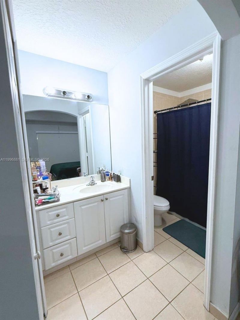 22711 SW 88th Pl, Unit 7-23, Cutler Bay, FL 33190 Photo