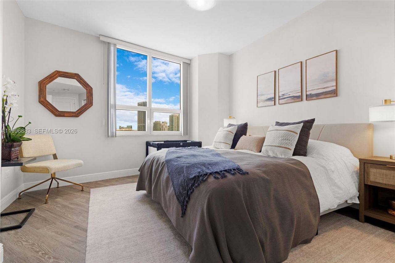 848 Brickell Key Dr, Unit 3905, Miami, FL 33131 Photo