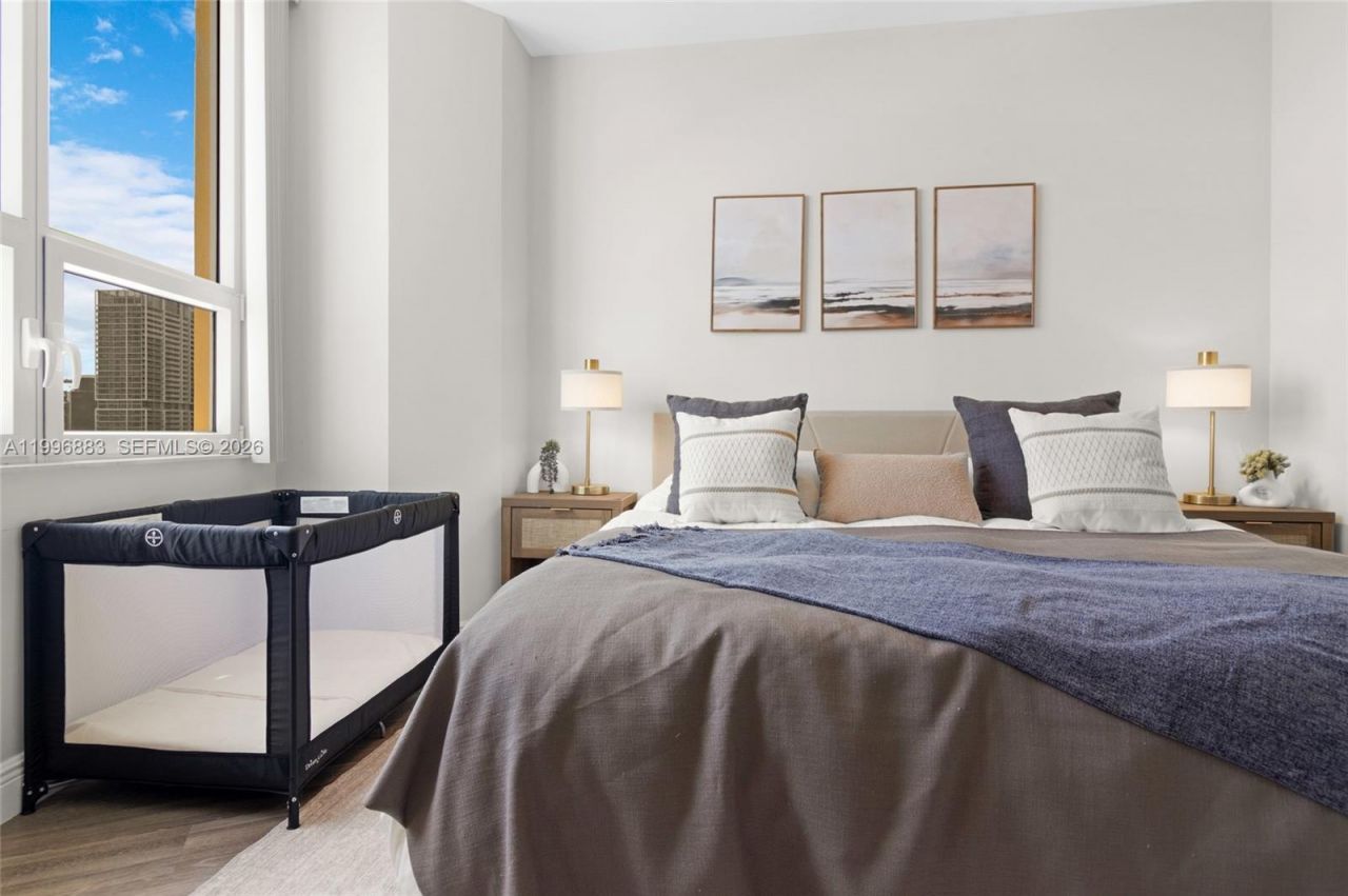 848 Brickell Key Dr, Unit 3905, Miami, FL 33131 Photo