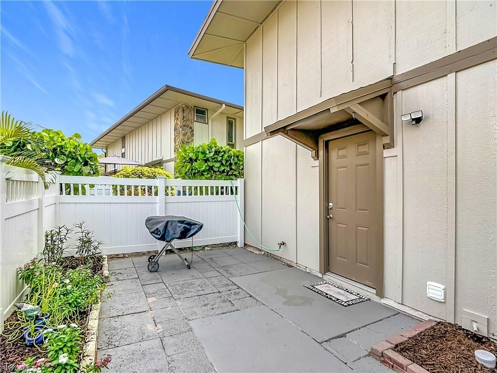 4293 Island Cir, Unit 4, Fort Myers, FL 33919 Photo