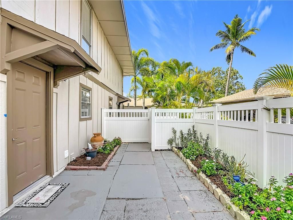 4293 Island Cir, Unit 4, Fort Myers, FL 33919 Photo