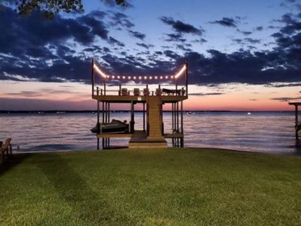 136 Harbor Drive, Gun Barrel City, TX 75156