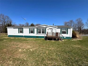11141 Ayles Road, Adams, NY 13605