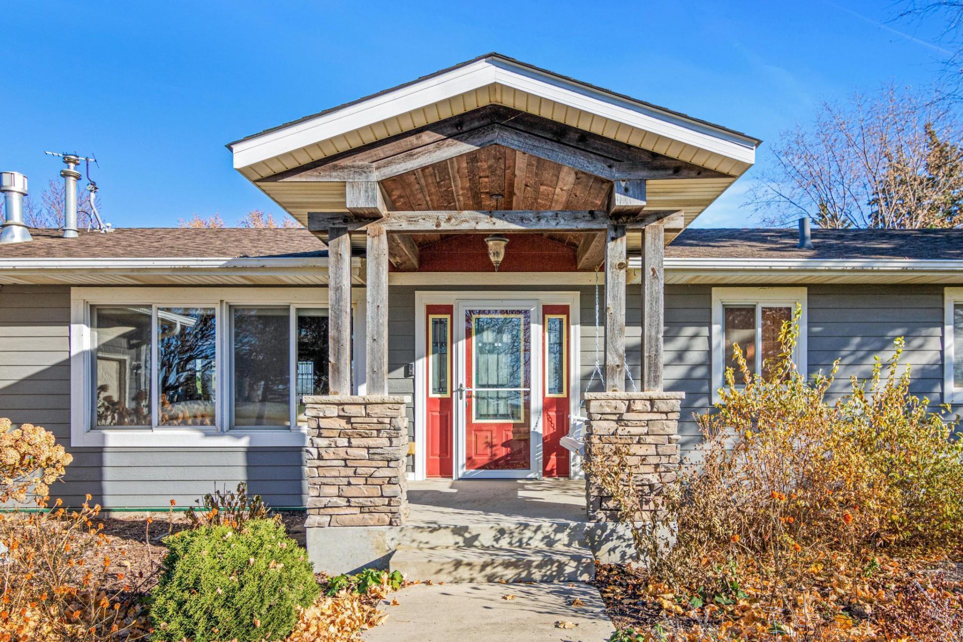 15490 Emery Avenue E, Rosemount, MN 55068