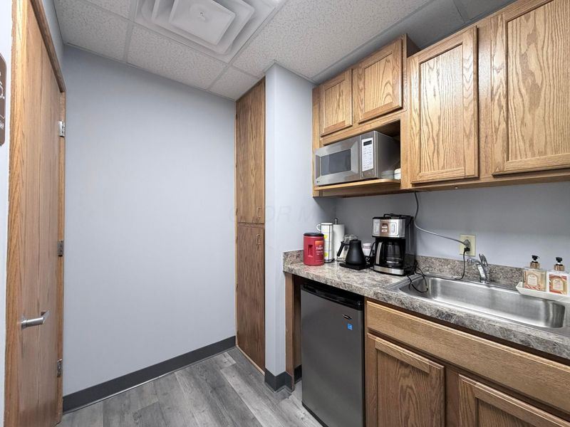 5930 Venture Drive, Unit Suite D, Dublin, OH 43017 Photo 32