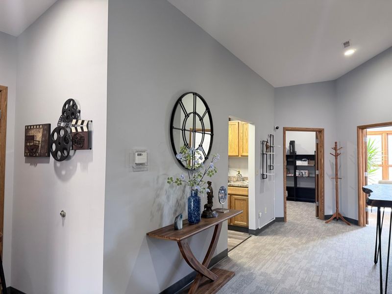 5930 Venture Drive, Unit Suite D, Dublin, OH 43017 Photo 9
