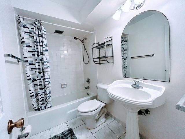 125 S Ocean Avenue, Unit 207, Palm Beach Shores, FL 33404 Photo