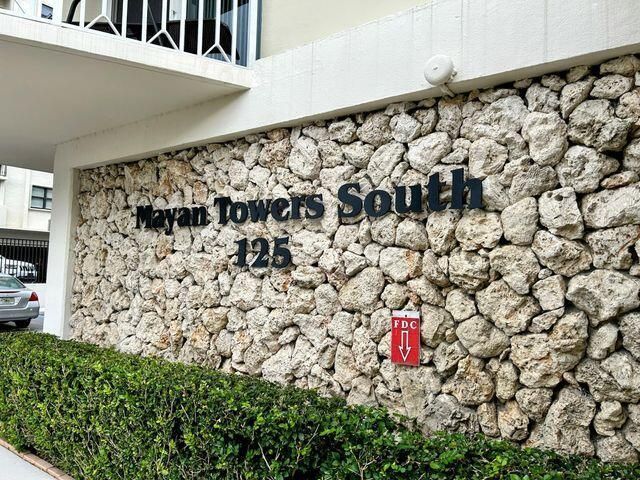 125 S Ocean Avenue, Unit 207, Palm Beach Shores, FL 33404 Photo