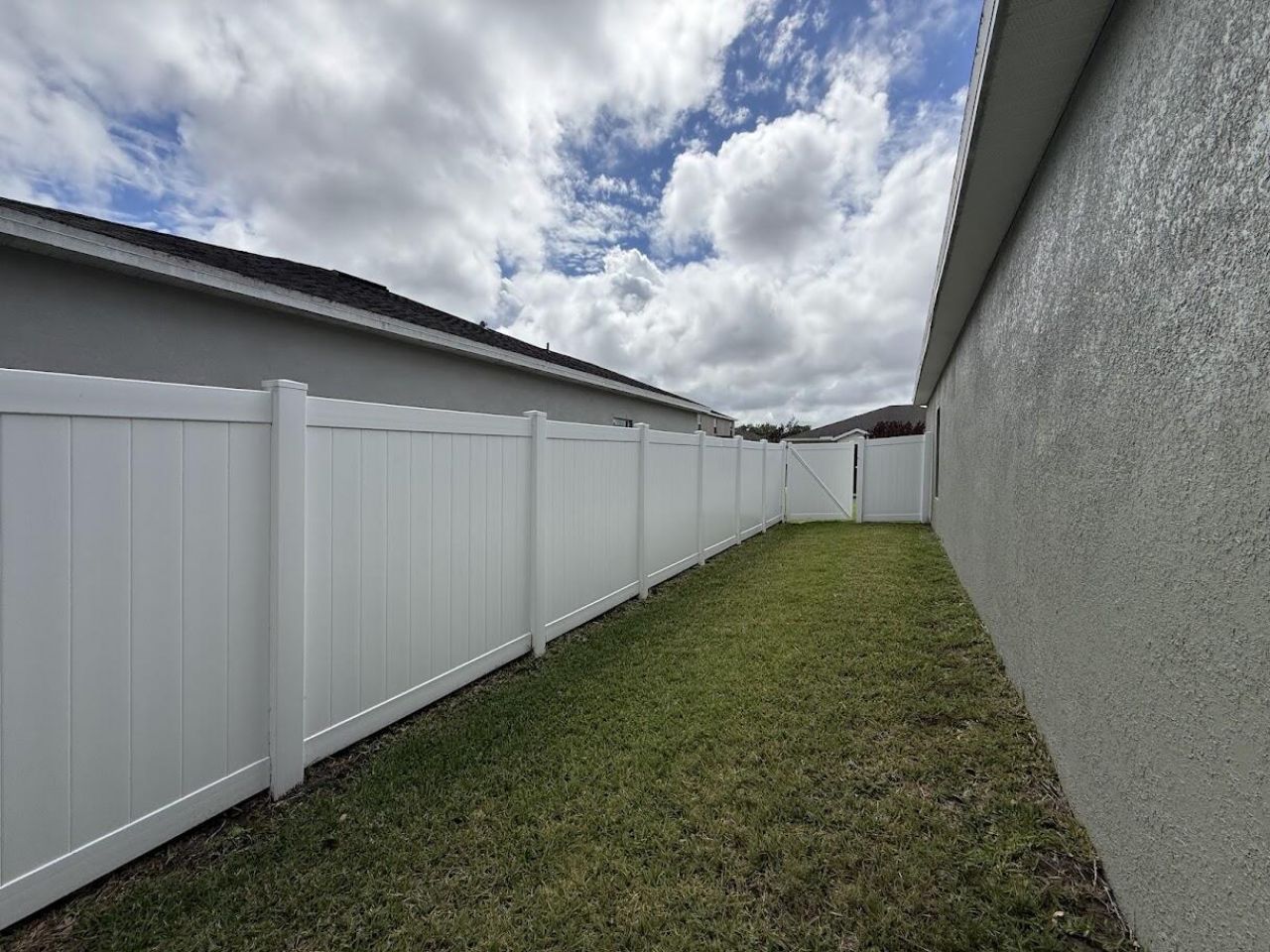 5234 Oakland Lake Circle, Fort Pierce, FL 34951 Photo
