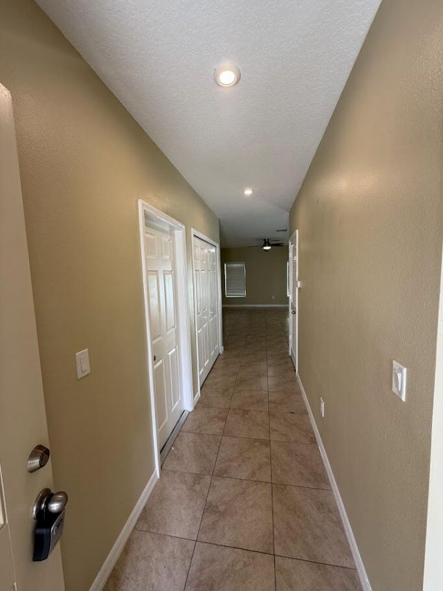 5234 Oakland Lake Circle, Fort Pierce, FL 34951 Photo